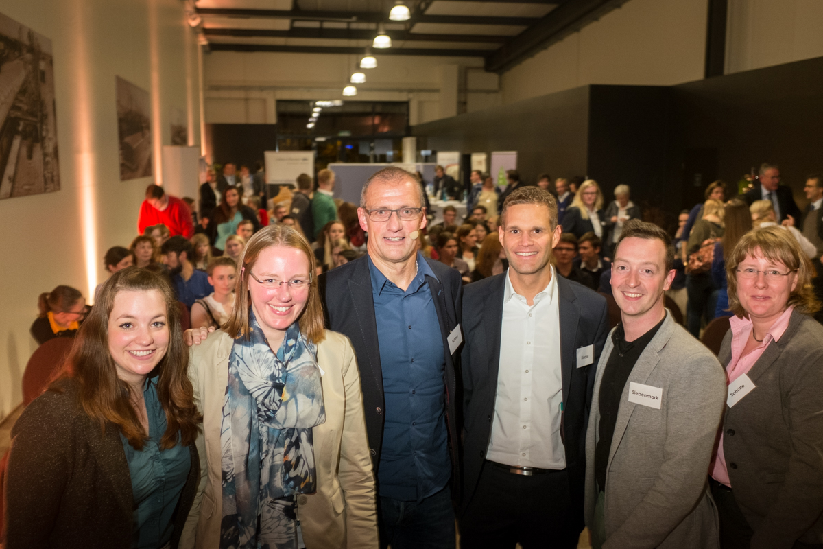 StBin Jaqueline Günther, StBin Elke Diedrich, Moderator Andreas Schnur, StB Tim Blase, StB Jan Siebenmark, StBin Friederike Schütte (v.l.)